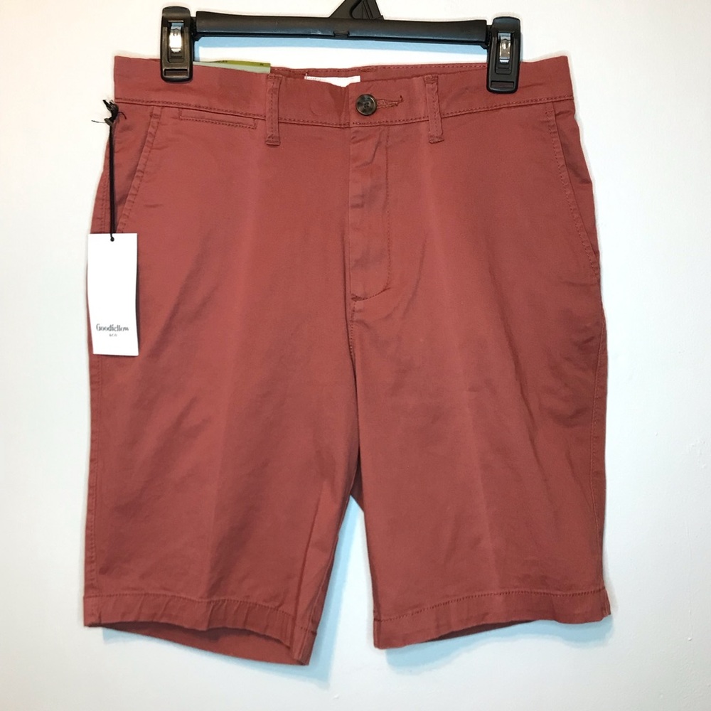 Goodfellow Men's Flat Front Stretch Pocket Shorts Size 28 Red Orange